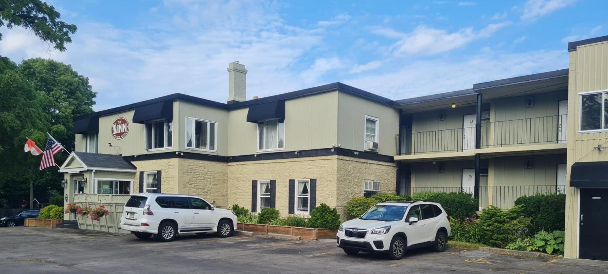 Motel The At Lock Seven 3*