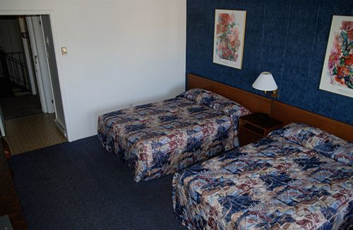 The At Lock Seven Motel 3*